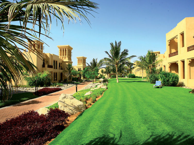 Al Hamra Fort Beach Resort