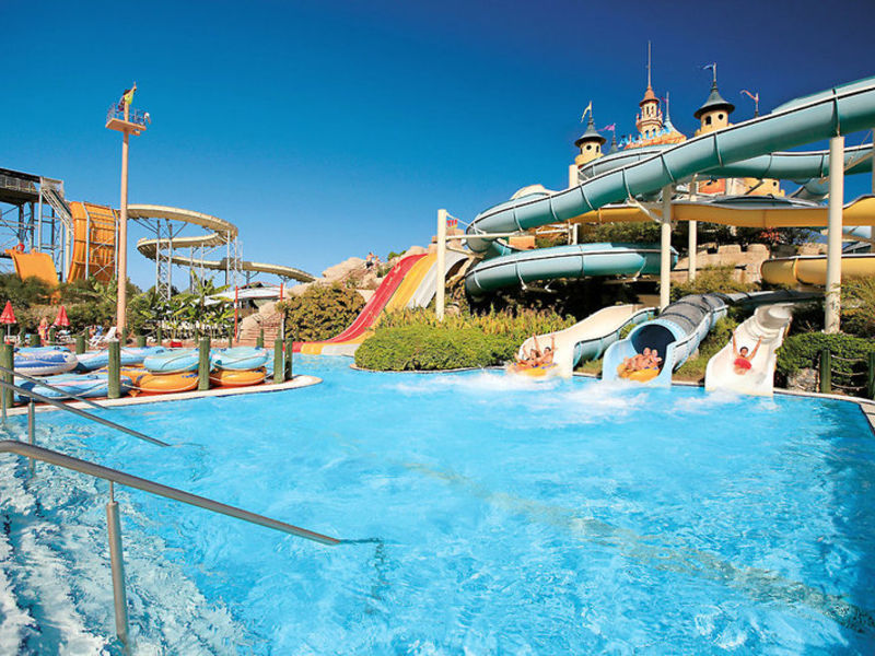 Aqua Fantasy Aquapark Hotel