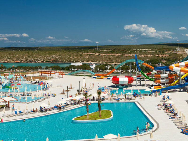 Aquasis Resort & Spa