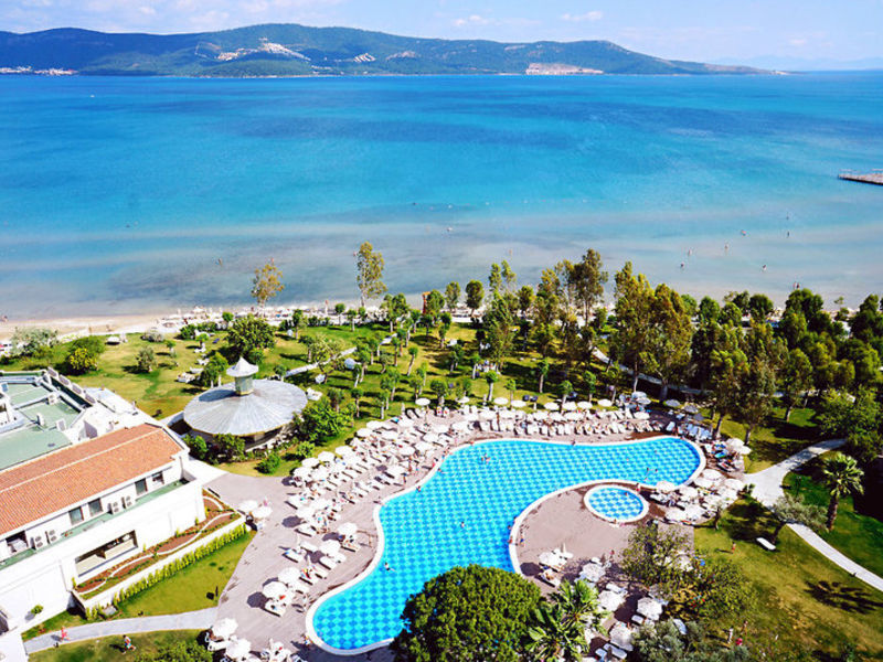 Aurum Spa & Beach Resort