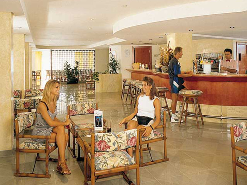 azuLine Hotel Bahamas