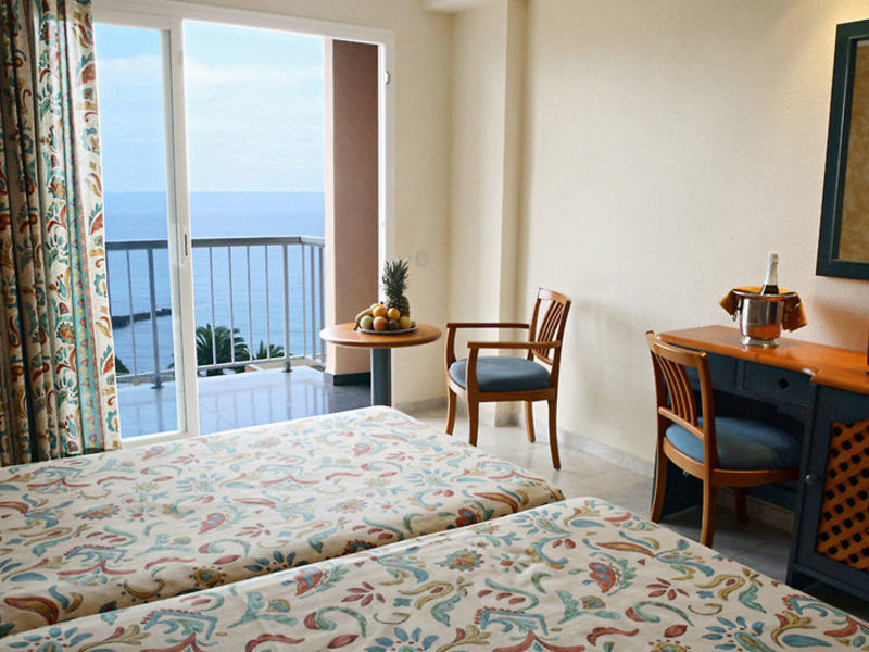 azuLine Hotel Coral Beach