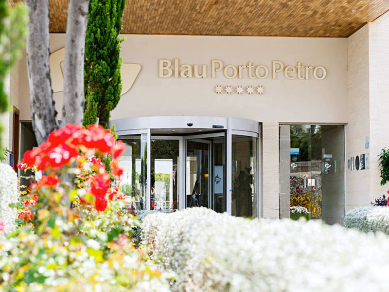 Blau Porto Petro Beach Resort