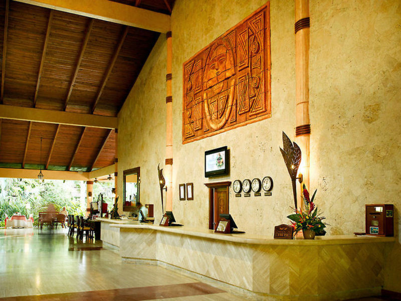 FAMI Grand Pall. Bavaro Resort