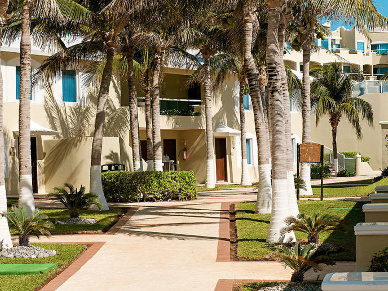 Gran Caribe Resort & Spa