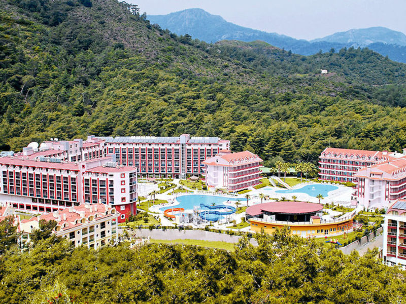 Green Nature Resort & Spa