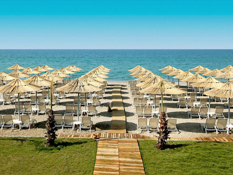 Heaven Beach Luxury Resort