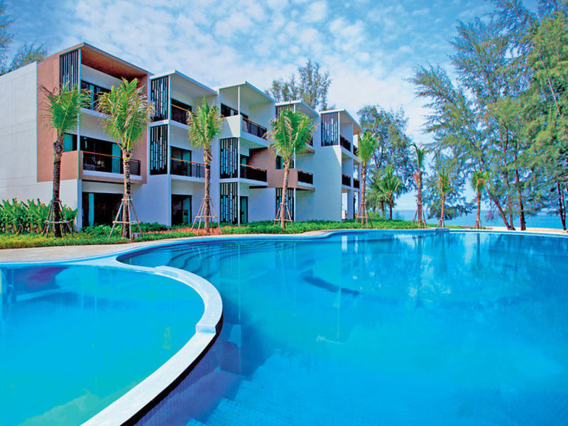 Holiday Inn Phuket Mai Khao