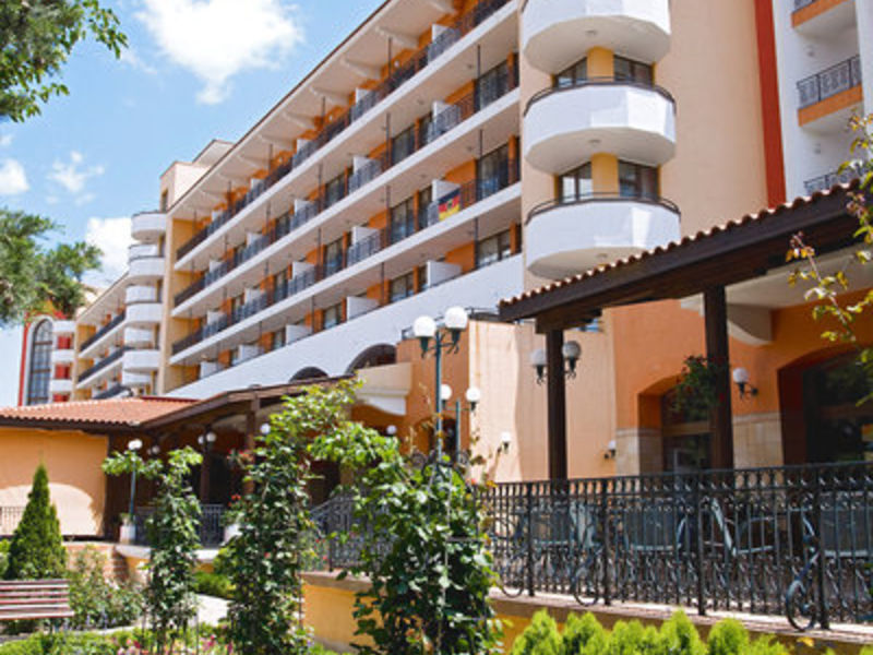 Hrisantema, Hotel