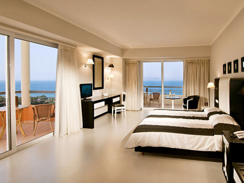 Kipriotis Panorama & Suites