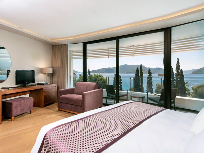 Maritim Hotel Grand Azur