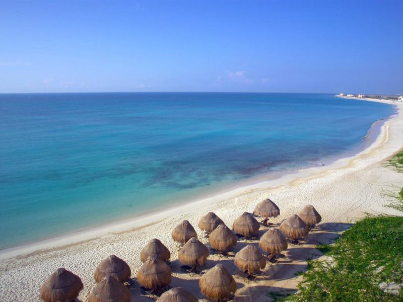NH Riviera Cancún