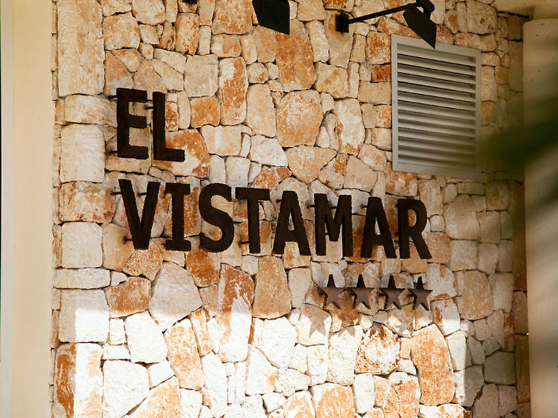 Ola Hotel el Vistamar