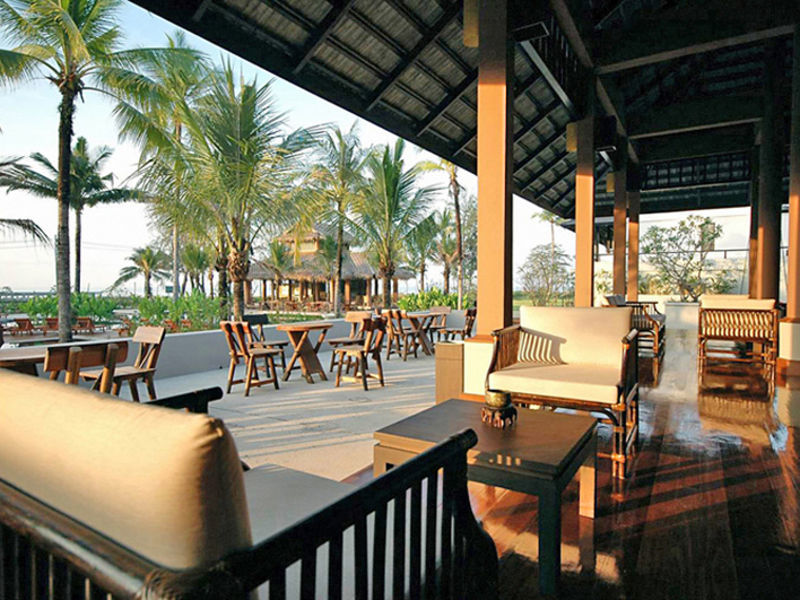Palm  Galleria Resort