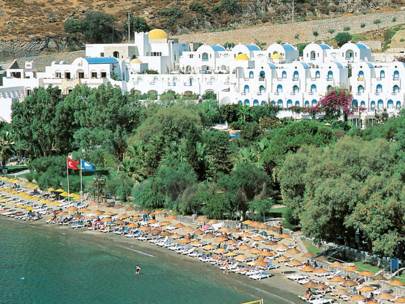 Salmakis Beach Resort & S
