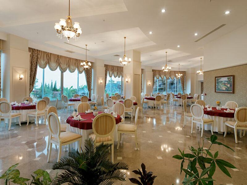 Saphir Resort & Spa.