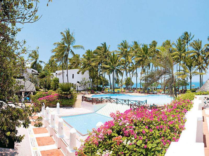 Serena Beach Resort & Spa