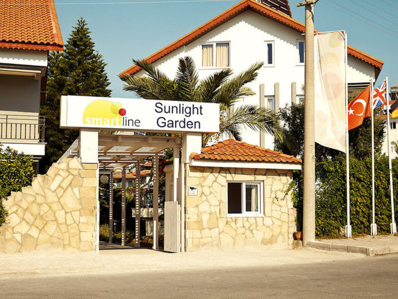 Sunlight Garden Hotel