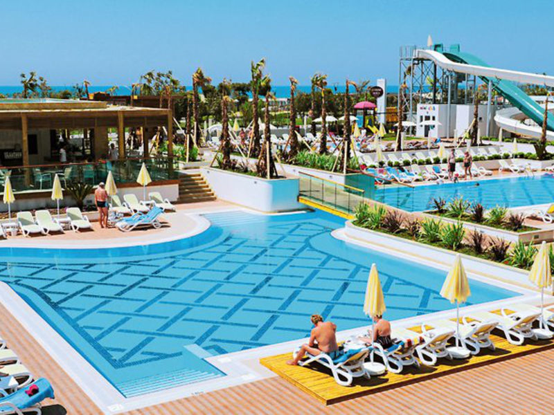 Trendy Hotel Verbena Beach
