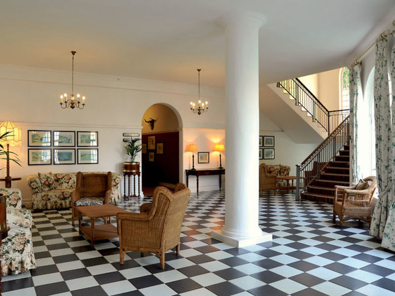 Victora Falls Hotel