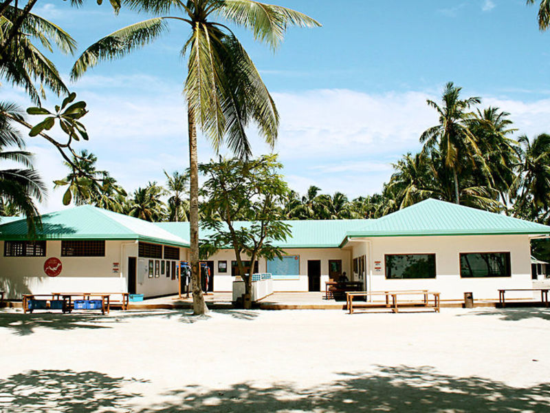 Vilamendhoo Island Resort