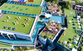 Náhled objektu Crest Resort & Pool Villas, Tri Trang Beach	, ostrov Phuket, Thajsko