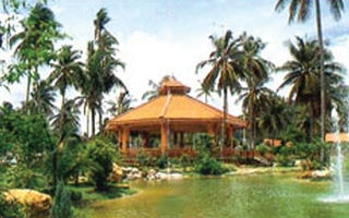 Náhled objektu Duangjitt Resort & Spa, Patong Beach, ostrov Phuket, Thajsko