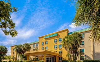 Náhled objektu La Quinta Inn &Amp; Suites Miami Cutler Ridge, Miami (Florida), Východní pobřeží Floridy, USA