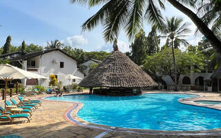 Náhled objektu Pinewood Beach Resort & Spa, Galu Beach, Keňa, Afrika