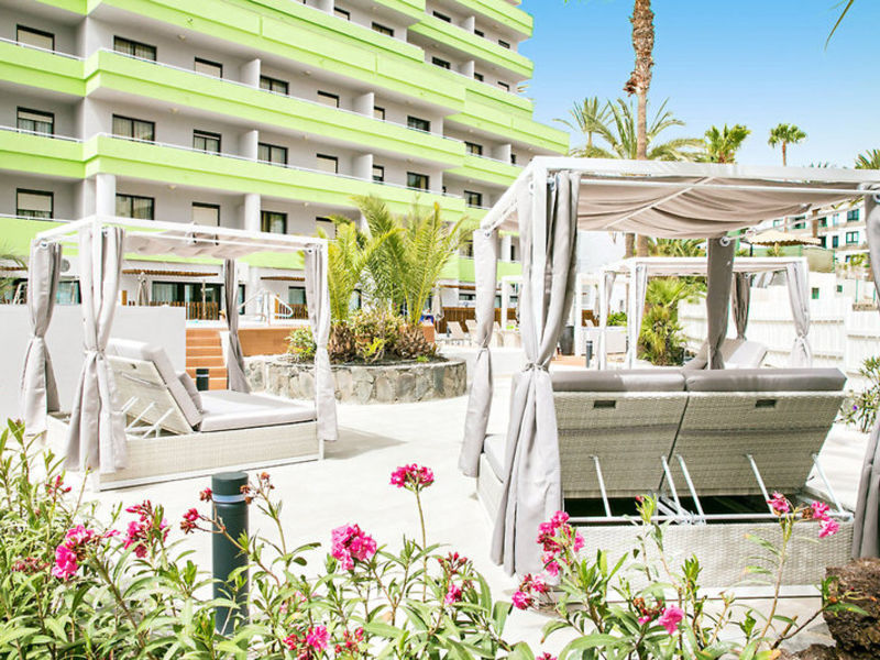 Anamar Suites