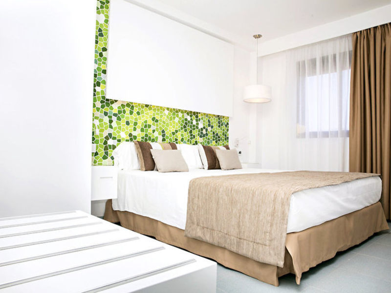 Anamar Suites