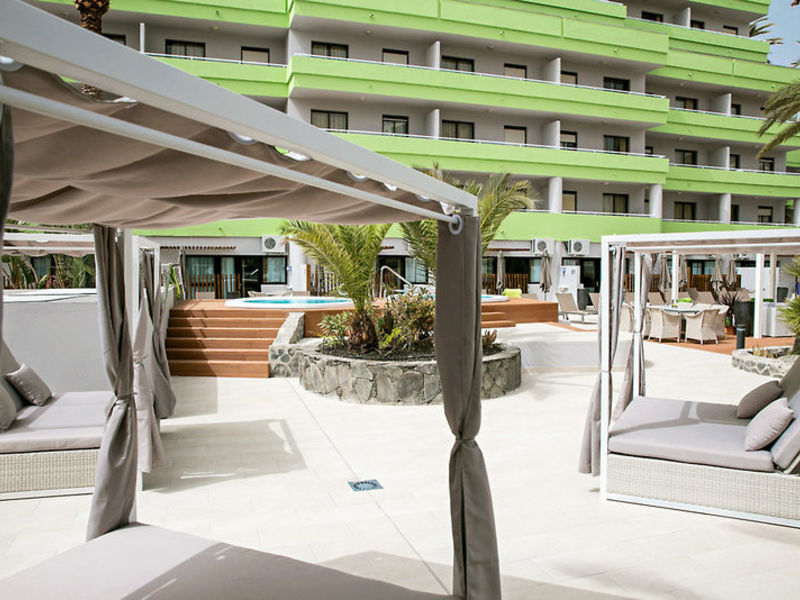 Anamar Suites