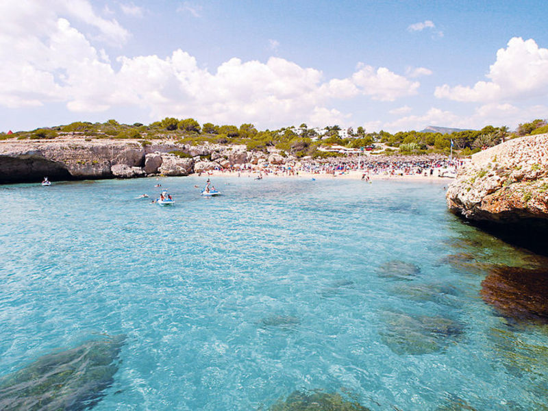 Club Cala Romani