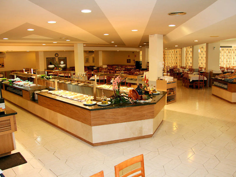 Club Cala Romani