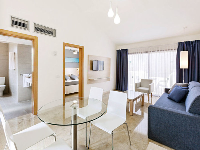Dream Villa Tagoro