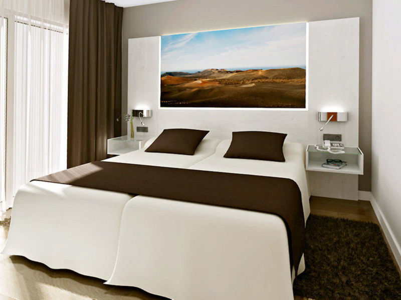 HL Paradise Island