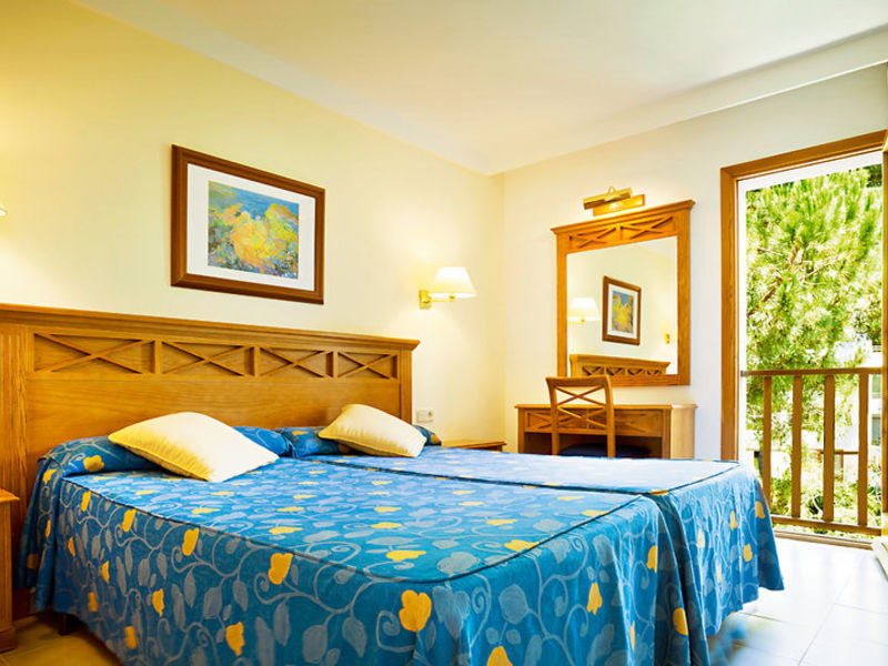 Inturotel Cala Azul Park