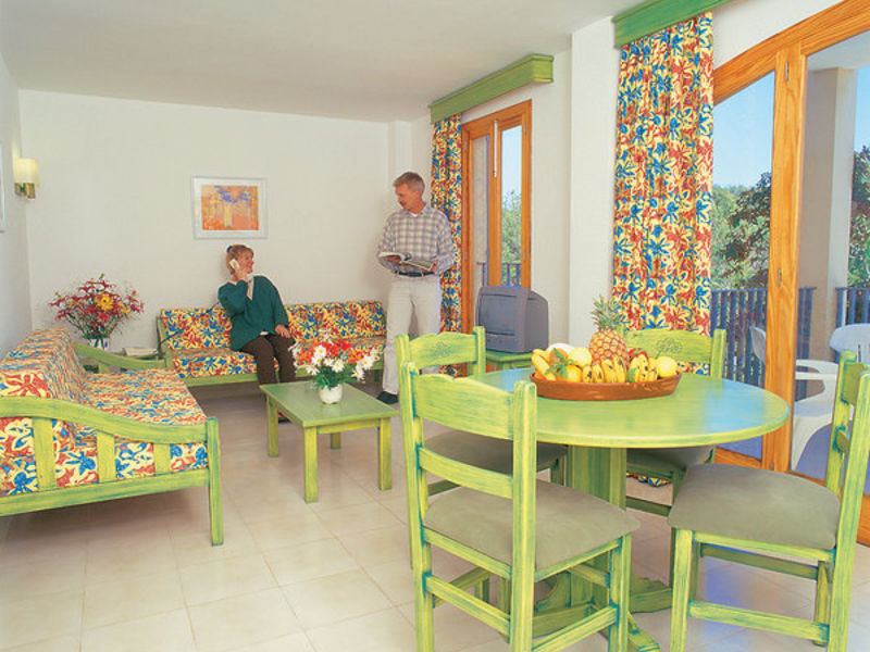 Protur Floriana Resort