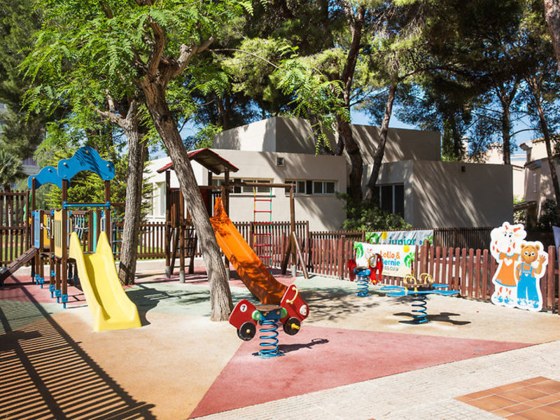 Protur Floriana Resort