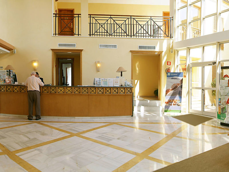 Protur Floriana Resort