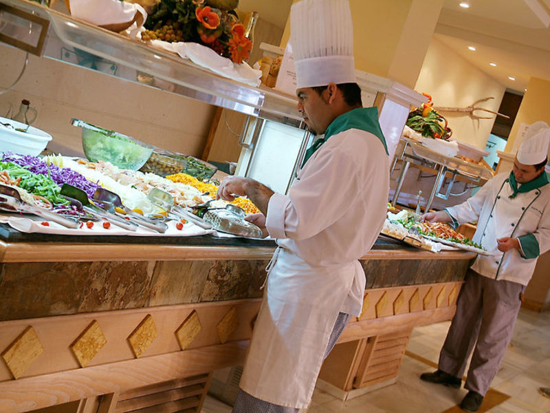 Protur Floriana Resort