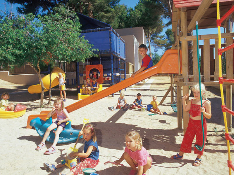 Protur Floriana Resort