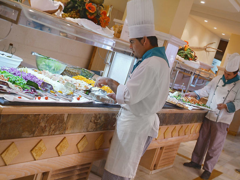 Protur Floriana Resort