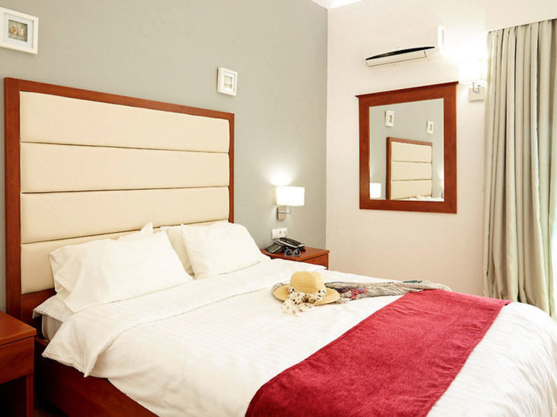 Rethymno Residence Htl. & Suites