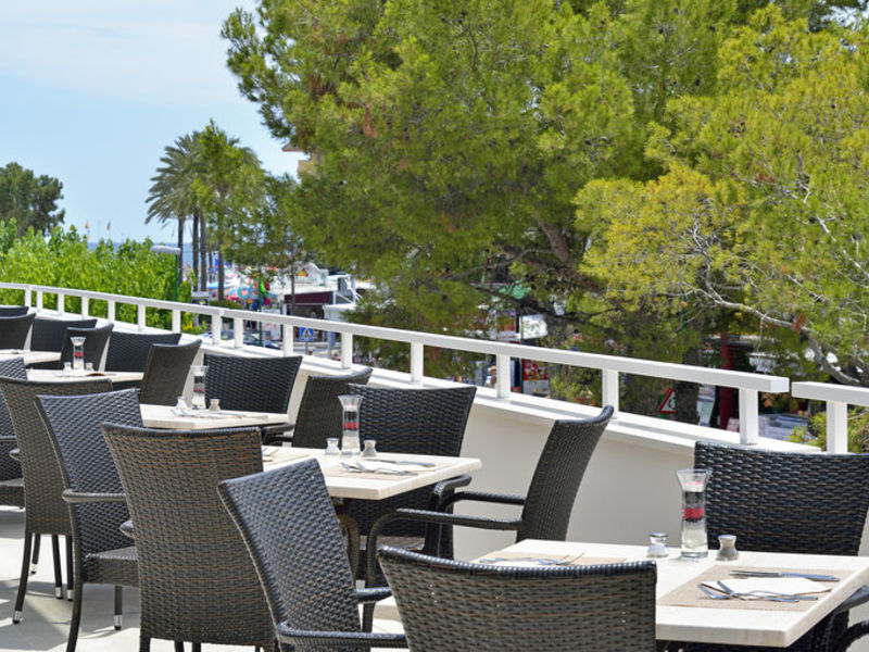 Sol Alcudia Center