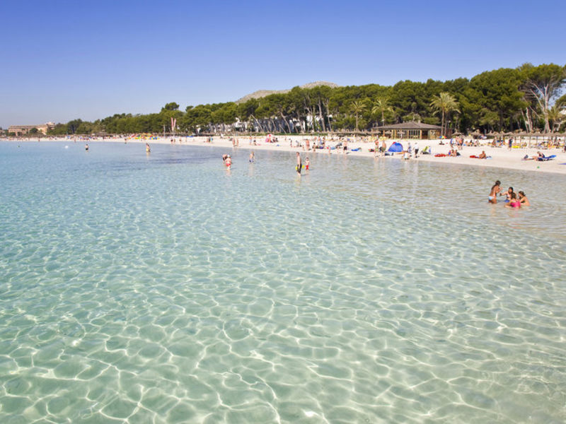 Sol Alcudia Center