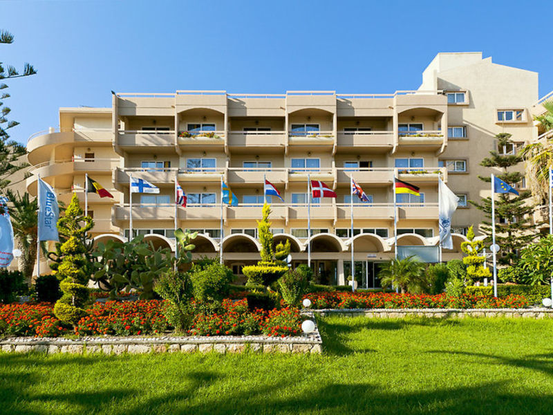 Sun Beach Aparthotel