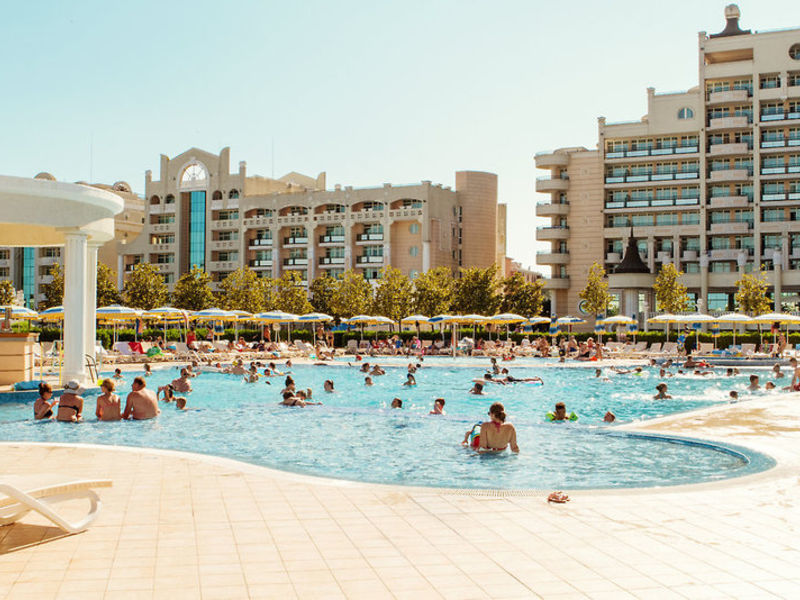 Sunset Resort
