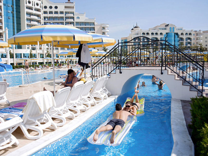 Sunset Resort