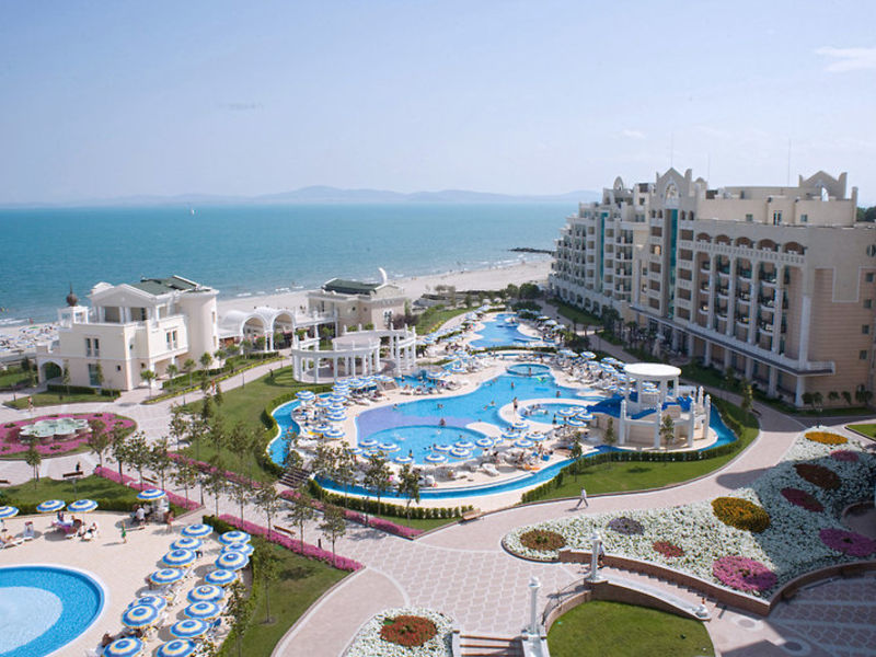 Sunset Resort